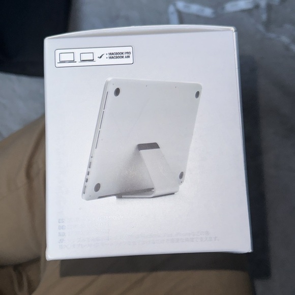 New Bluelounge Mika Universal Stand - Picture 4 of 8